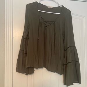 Hollister blouse Medium, bell sleeve, olive green